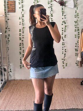 Vintage Y2K Fox Racing Graphic Tee – Size XS